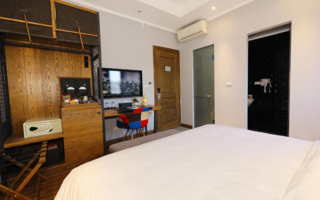Hanoi Calido Hotel