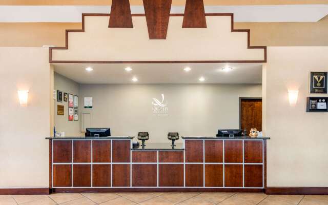 Quality Inn & Suites Tarpon Springs South