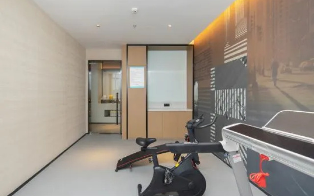 Ni Hao Hotel (Ningbo Yinxian Dadao Dongqianhu)