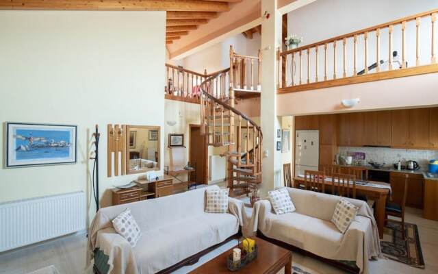 Neromilos Harmony - Roussis Residence