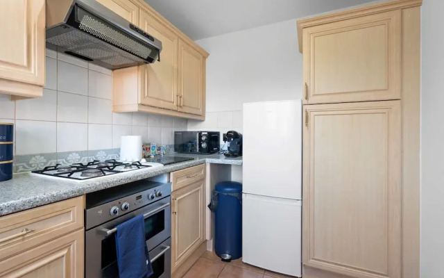 Homely 3 bed House Near Birmingham City Centre