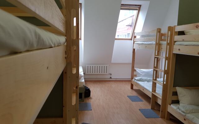 Seal hostel