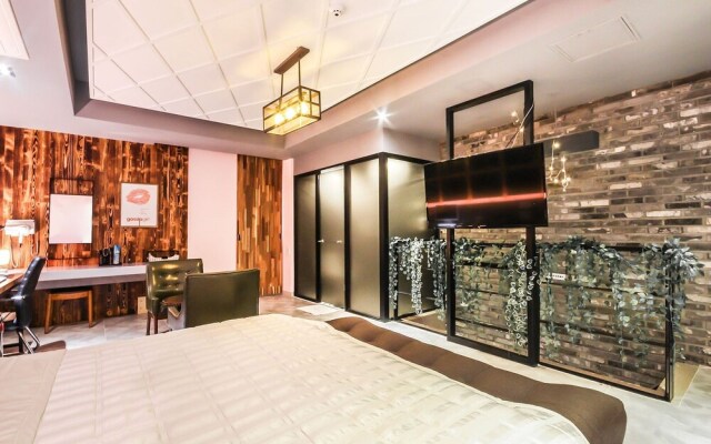 Hadong The W Self Check-in Motel