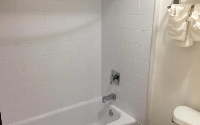 Hotel Iris - San Diego