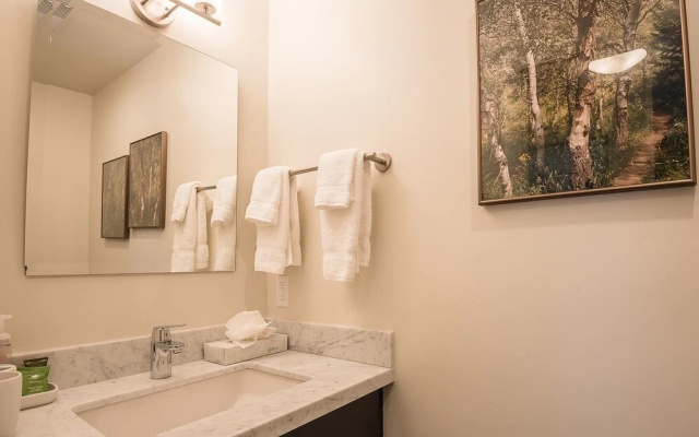 Dollar Meadows #1376 - 2 Br Condo