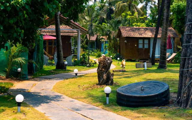 Treebo Trend Village Susegat Beach Resort
