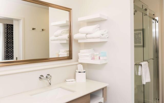 Hampton Inn & Suites La Crosse Downtown