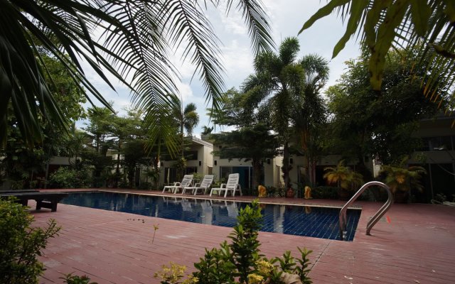 Chaofa Resort