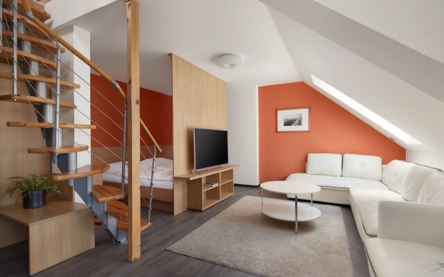 Garni & apartman hotel Albatros