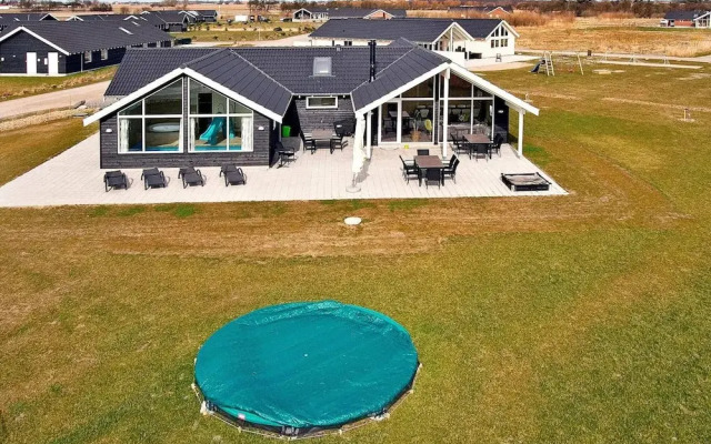 Pleasant Holiday Home in Vaggerlose near Sea