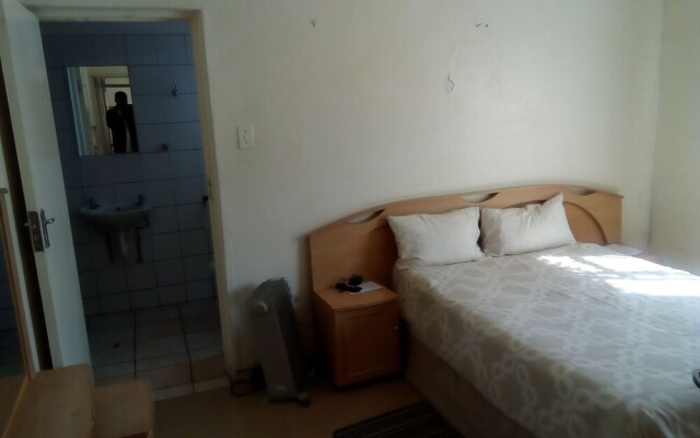 Crisovik Guest House