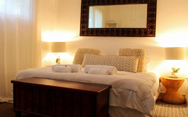 ALLURING SELF CATERING 2 BEDROOM VILLA at BOKMAKIERIE VILLAS