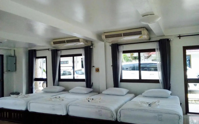Kipbox Hotel Trang