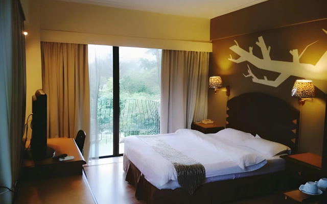 Casuarina Hotel – Guest Rooms – Kota Kinabalu