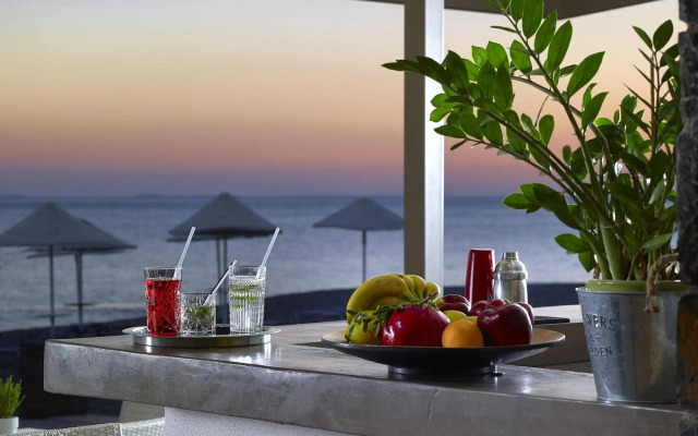 Coriva Beach Hotel & Bungalows