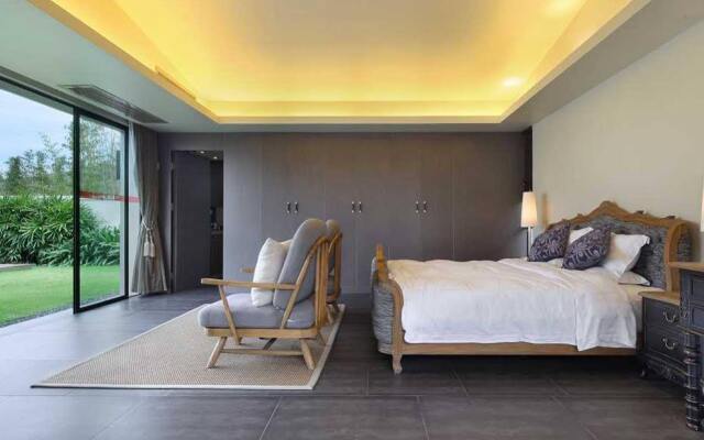 Elite Aqua Hot Spring Villa Hotel