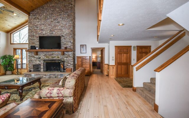 Shelby-on-the-Lake 5 Bedroom House