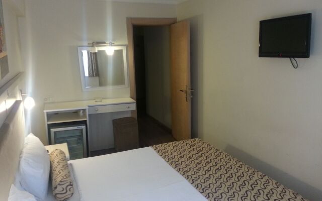 Grand Zeybek Hotel