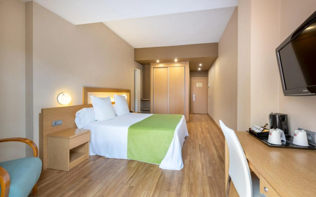 Climia Benidorm Plaza 4* Hotel