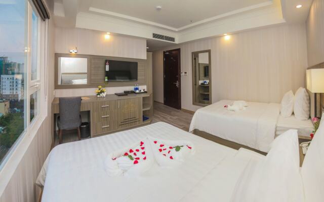 Golden Rose Hotel Danang