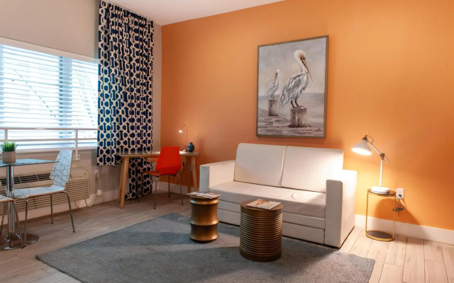 Oceanside Hotel and Suites