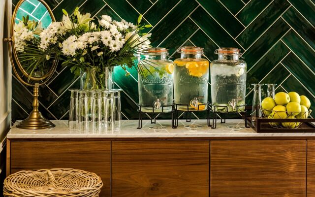 Hotel Brown Beach House & Spa