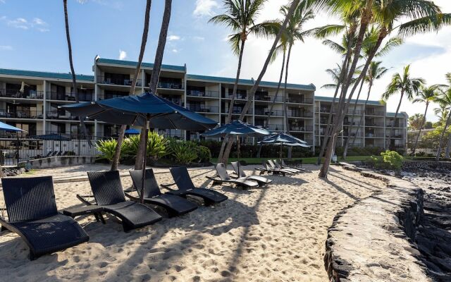 Kona By The Sea