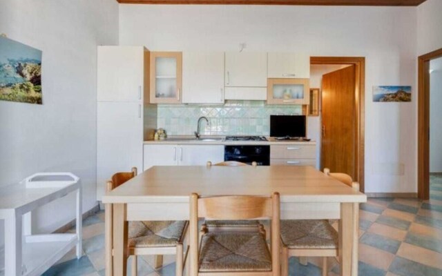 Air-conditioned Apartment 300 Meters From the sea