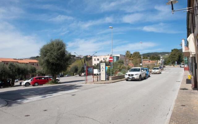 S19 - Sirolo, bilocale in pietra del Conero