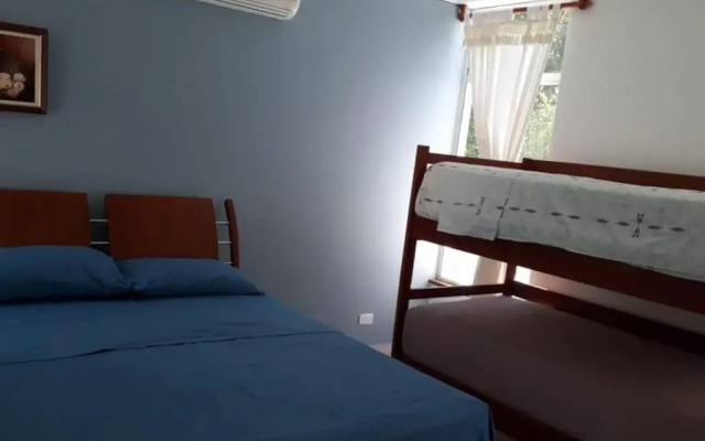 Casa Privada el Peñon Girardot