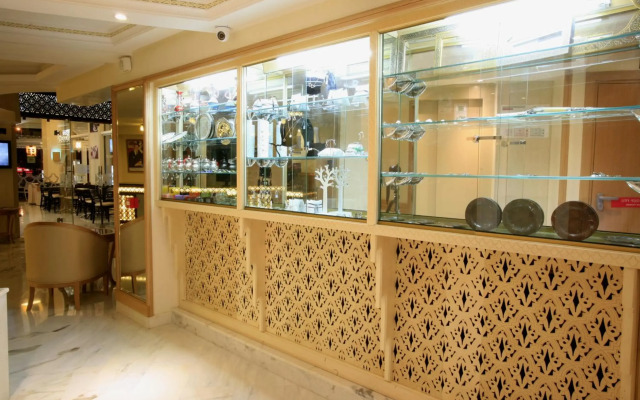 Palais Al Bahja Hotel & Spa