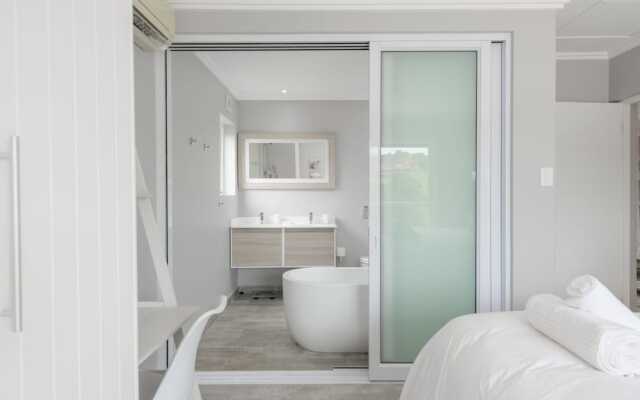 San Lameer Villa Rentals 2537