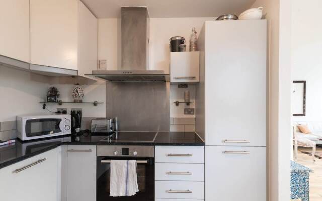 Regent's Canal View Apartment