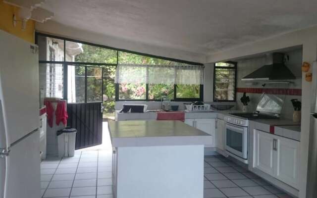 LA Casa MÁS Bonita DE Teques - 30 Personas