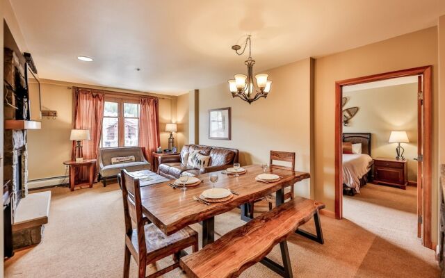 Zephyr Slopeside - 1504 2 Bedroom Condo by RedAwning