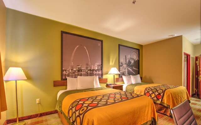 Super 8 by Wyndham Waterloo