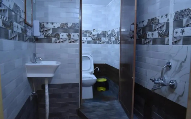 Aishwaryam Home Stay