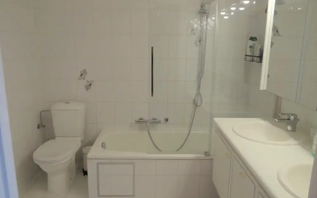 Sea View Family Apartment