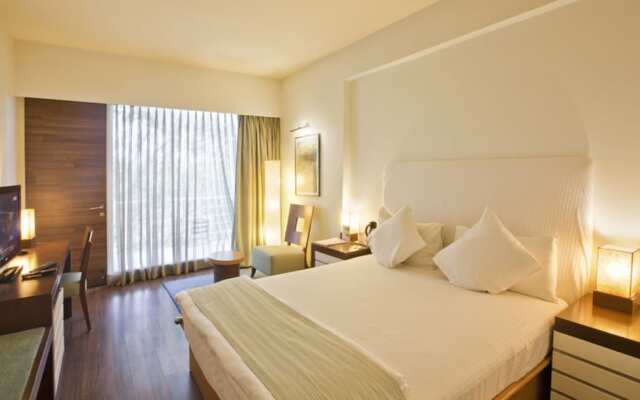 RnB Select The Clover