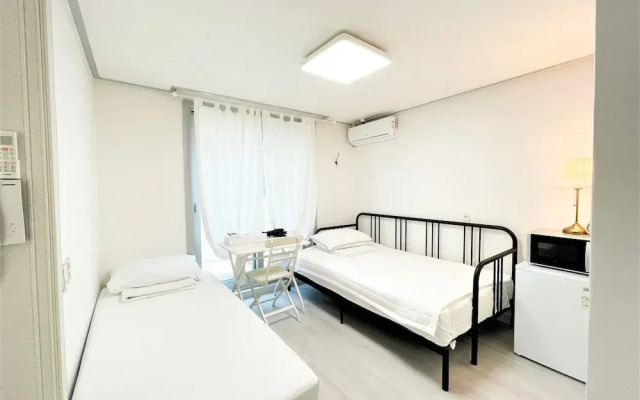 Incheon airport W Premium guesthouse