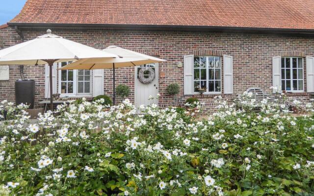 Awesome Home in Kemmel With 3 Bedrooms and Wifi