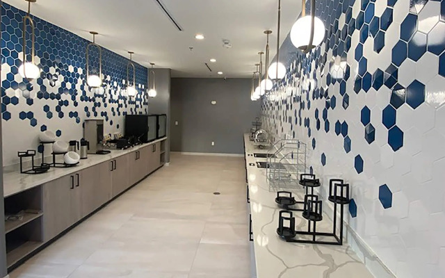 La Quinta Inn & Suites by Wyndham DeSoto