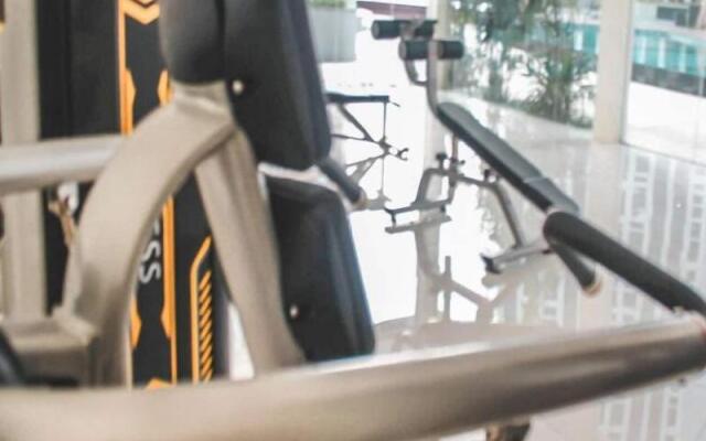Louis Kienne Cikarang Hotel & Service Apartment
