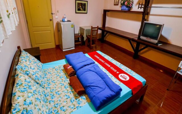 NIDA Rooms Min Buri 6 Floating Market