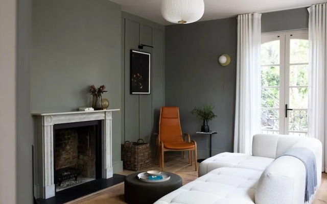 Luxury 3 Bed Canal House, Little Venice