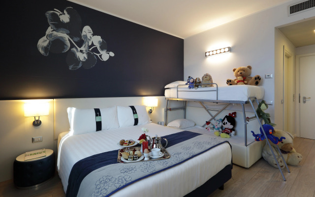 Holiday Inn Milan Nord Zara by IHG