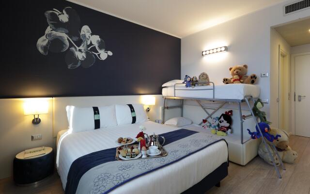 Holiday Inn Milan Nord Zara by IHG