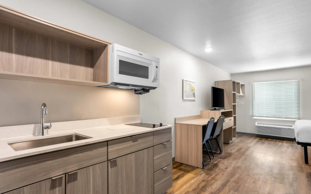 WoodSpring Suites Savannah West - Ellabell Metaplant