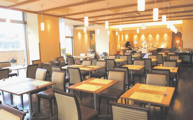 Hotel Rich & Garden Sakata