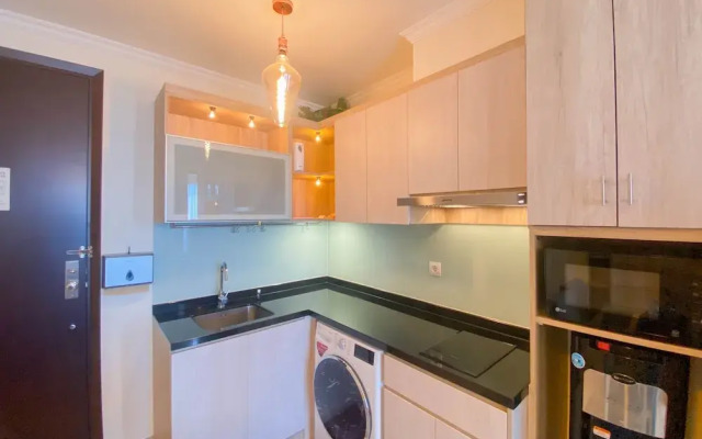 Nice And Elegant 2Br At Menteng Park Apartment